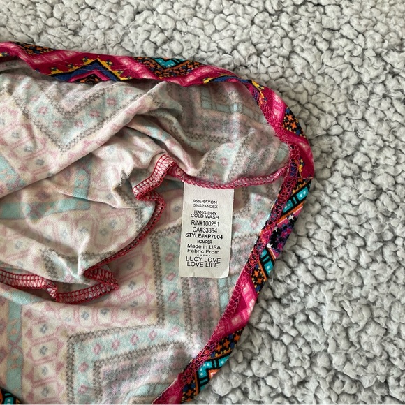 NWOT Lucy Love Boutique printed romper size small. - Picture 5 of 9